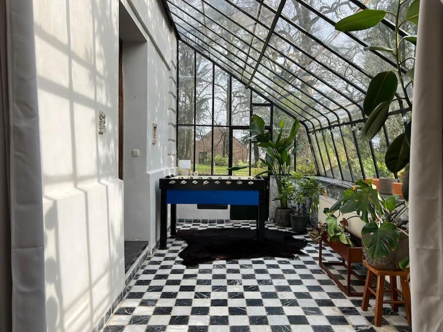 Charmante Maison Dans Un Coin De Verdure A Boitsfort - Brussels — Photos 3